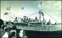 El Pleamar, antes de salir desde el puerto de Vigo a la fosa atlntica en septiembre de 1982

