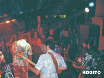 Actuaci�n de Kogito